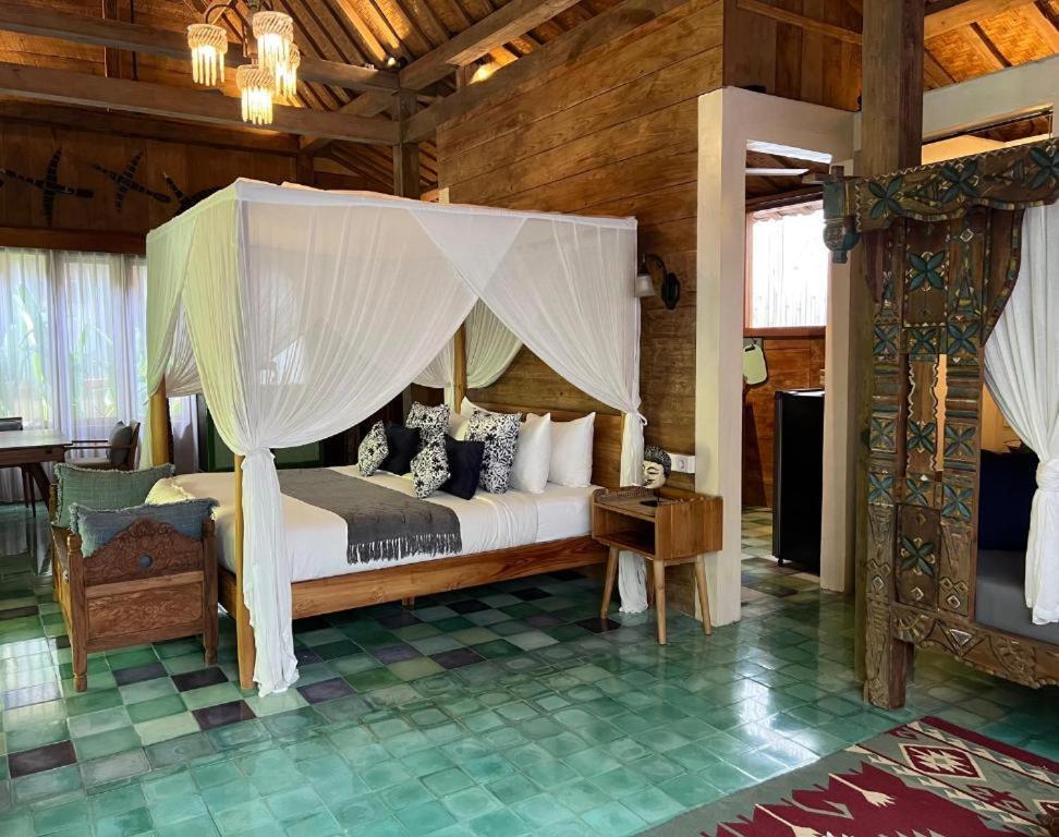 Umakayu Joglo - Boutique Canggu (Bali)